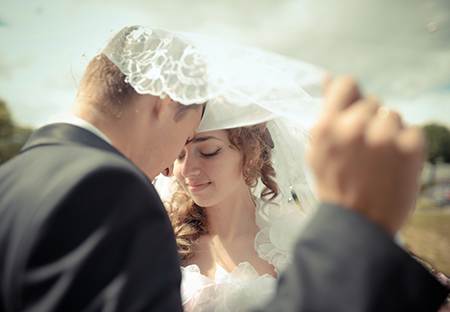 2024年，哪些八字命格的人更容易闪婚