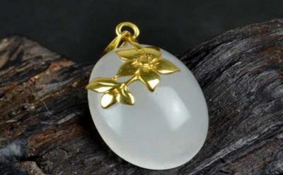 白蜡金命适合干什么行业