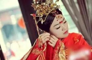 女命日柱红艳煞是什么意思