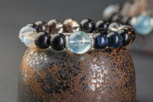 缺水的人佩戴什么饰品最好