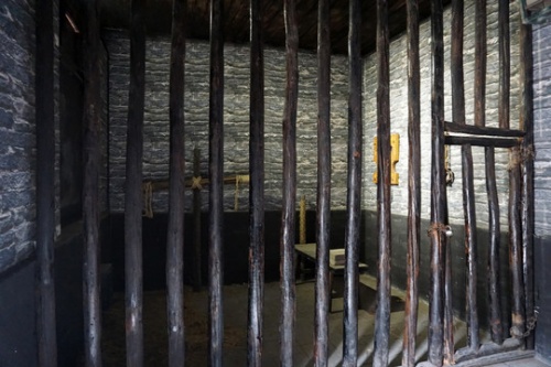 黄道吉日中的天牢是什么意思